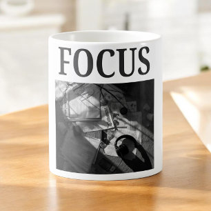 FOKUS - Dunkle Akademische Minimalistische Fotogra Kaffeetasse