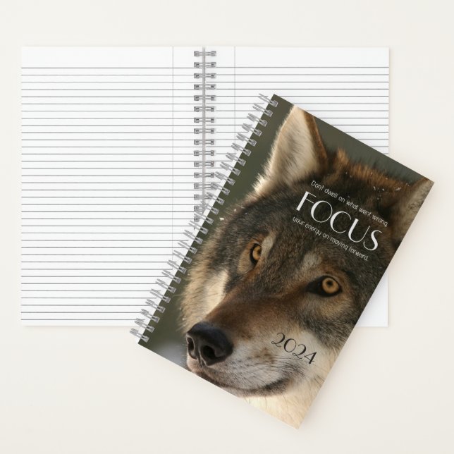 Fokussierendes Zitat zur Wolf-Image-Inspiration Notizbuch (Innen)