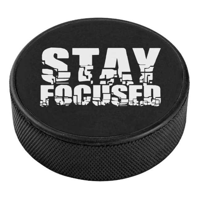 Fokussiert bleibe | Motivierend Satz mit weißem Te Eishockey Puck (3/4)