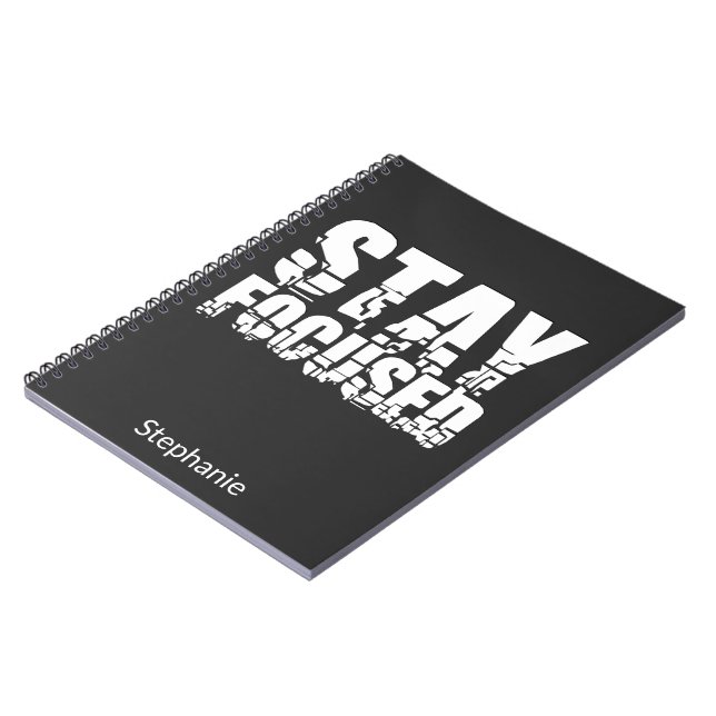 Fokussiert bleibe | Motivierend Satz mit weißem Te Notizblock (Linke Seite)