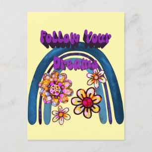 Folge Deinen Träumen - Regenbogen und Blumen Postkarte