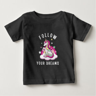 Folgen Sie Ihren Träumen Mein Einhorn Geburtstag T Baby T-shirt