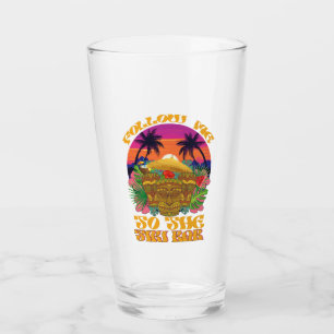 Folgen Sie mir zum Tiki Bar Hawaiian Luau Party Glas