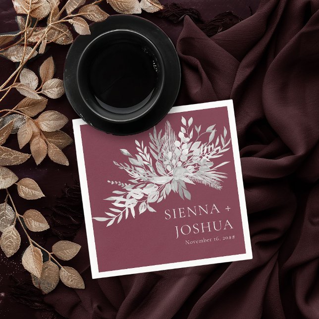 Foliage Duet Burgundy Gray Botanische Hochzeit Serviette (Wedding Cocktail Napkins in burgundy and grey from the Foliage Duet Collection by Darling & May)