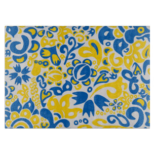 Folklore pattern with Ukrainian flag colors Schneidebrett