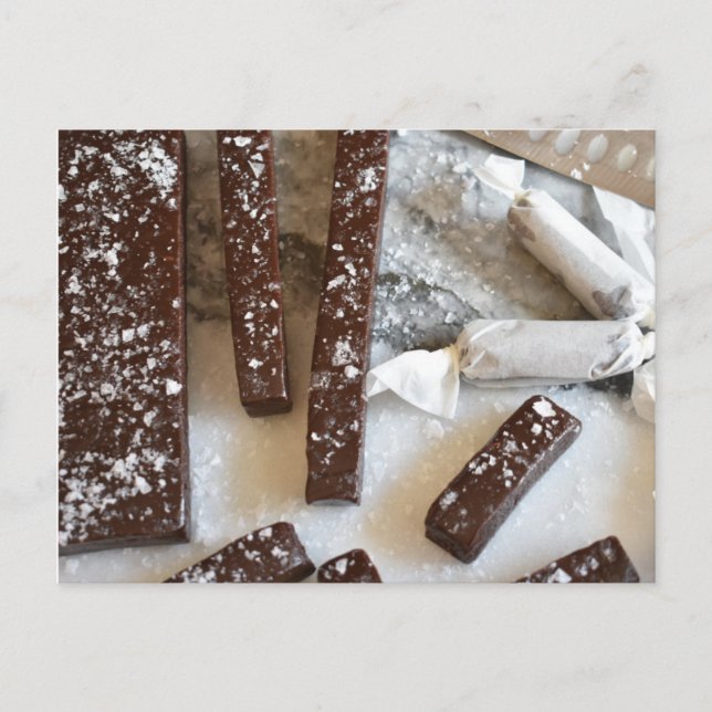 Food Fotografy Chocolate Sea Salt Caramel Candy Postkarte (Vorderseite)