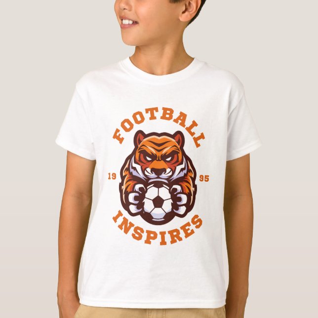 Football Inspires – Strength, Focus, Legacy T-Shirt (Vorderseite)