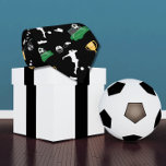 Football-Vater Krawatte<br><div class="desc">Ein Fußball Muster Necktie mit Fußball, Ballnetz, Pfeifen, Helmmuster, etc. Das ist eine lustige Geschenkidee für einen Fußballvater, einen Fußballmann und einen FußballOnkel. Sie können dieses Geschenk am Vatertag oder am Geburtstag von Vater, Ehemann oder Onkel präsentieren.</div>