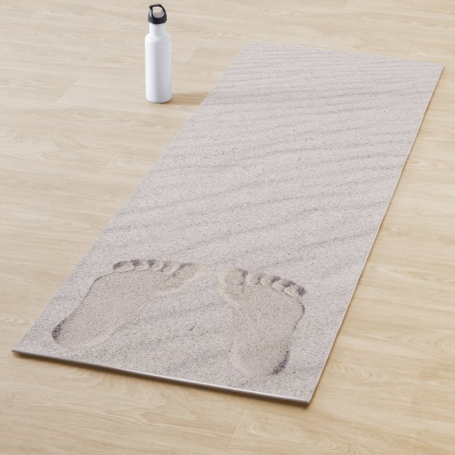 Footprints in Beach Sand Yogamatte (Beispiel)