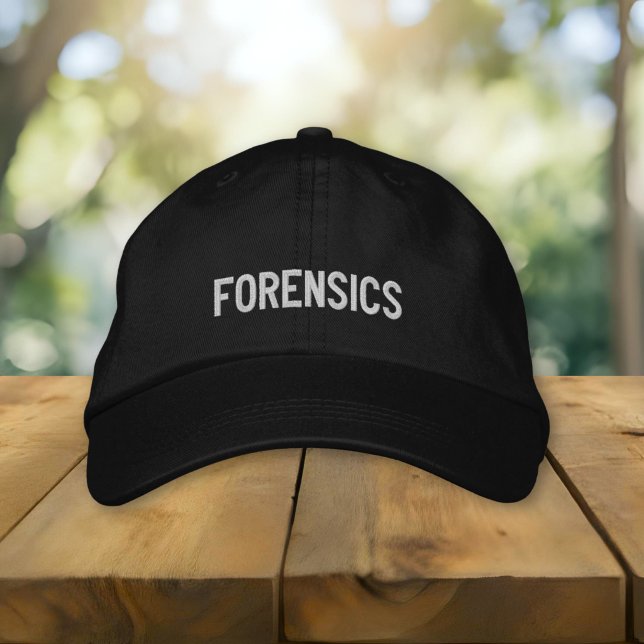 Forensik Bestickte Baseballkappe (Von Creator hochgeladen)