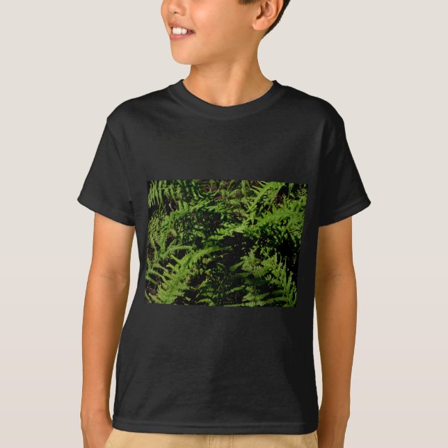 Forest Floor Ferns T-Shirt (Vorderseite)