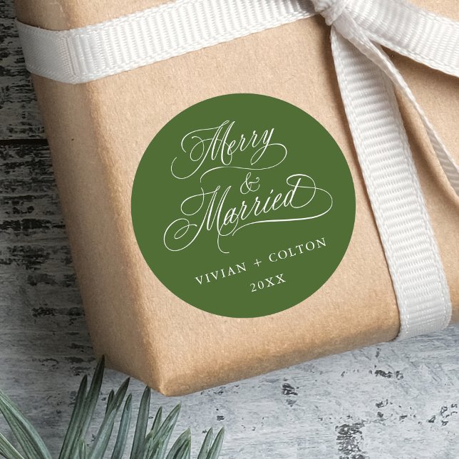 Forest Green Merry & Verheiratet New Weds Weihnach Runder Aufkleber (Von Creator hochgeladen)