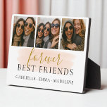 Forever Best Friends Foto Collage Freundschaftsges Fotoplatte<br><div class="desc">Feiern Sie Ihre unzerbrechliche Bindung mit einer herzlichen Collage-Plakette im Foto,  die Lachen,  Loyalität und lebenslange Erinnerungen würdigt. Ein berührendes Geschenk,  das Ihre gemeinsamen Momente zu einem dauerhaften Tribut an Freundschaft macht.</div>