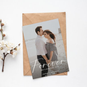 Forever hat eine schöne Ring-Foto-Verlobung Modern Save The Date
