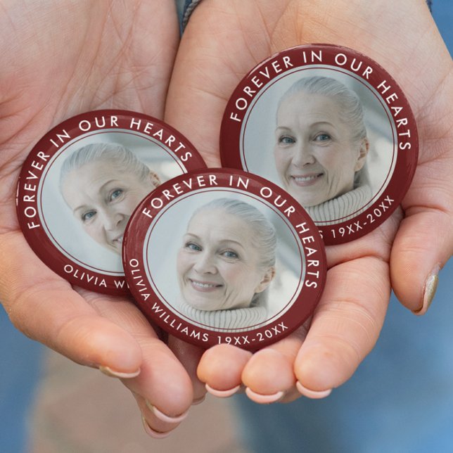 Forever in unserem Hearts Funeral Memorial Red Fot Button (Von Creator hochgeladen)