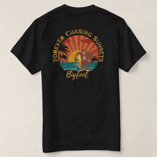 Forever Jagd Sonnenuntergänge Bigfoot Surfen Schwa T-Shirt (Design Rückseite)