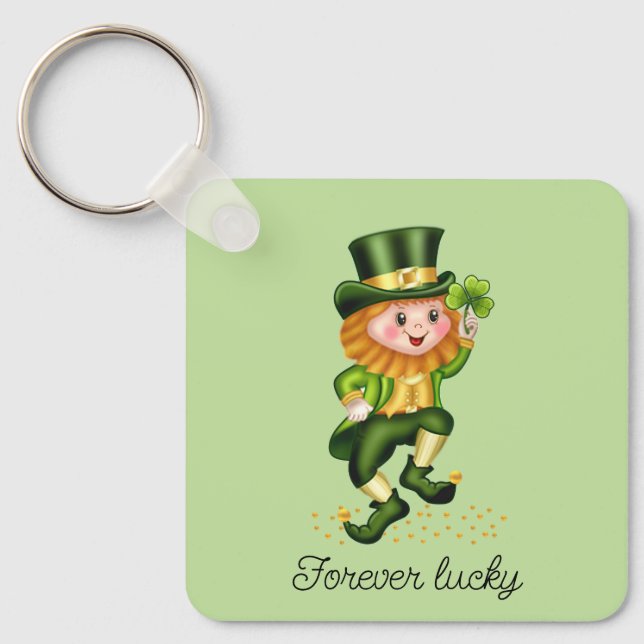 Forever Lucky Gnome & Monogram on Light Green Schlüsselanhänger (Vorderseite)