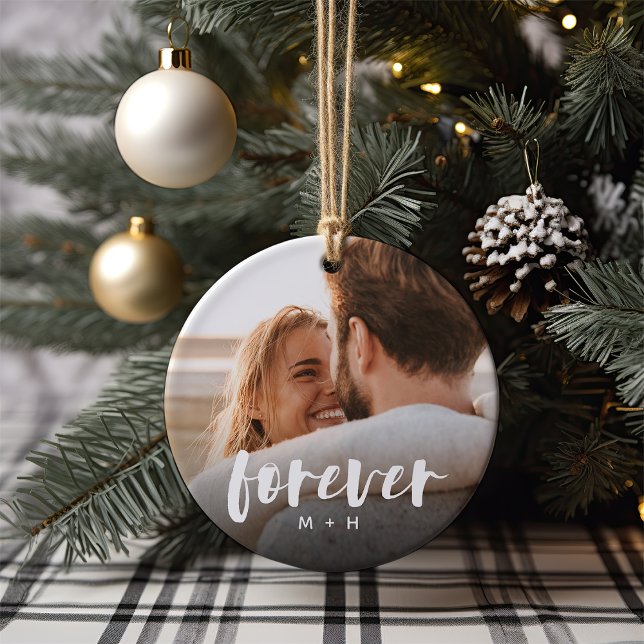 Forever Script Overlay Personalisierte Paare Foto Keramik Ornament (Von Creator hochgeladen)