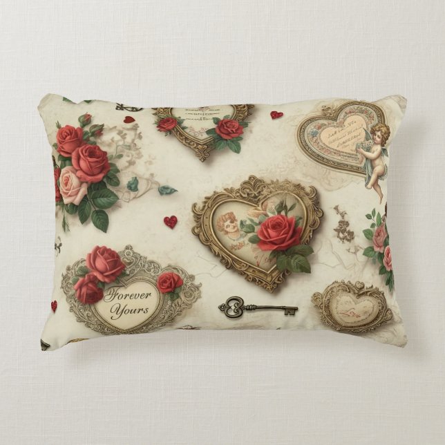 "Forever Yours" Vintages Kissen (Vorderseite)