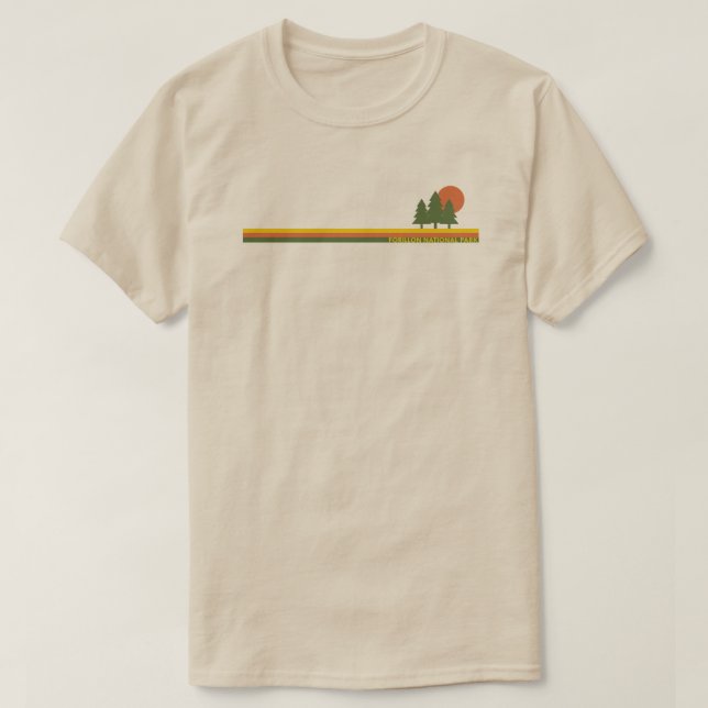 Forillon National Park Pine Trees Sun T-Shirt (Design vorne)