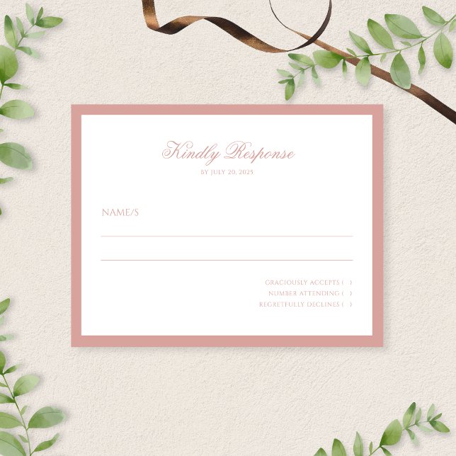 Formale minimalistische Dusty Rose-Rand-Script-Hoc RSVP Karte (Von Creator hochgeladen)