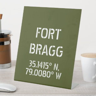 Fort Bragg Latitude Länge Sockelschild