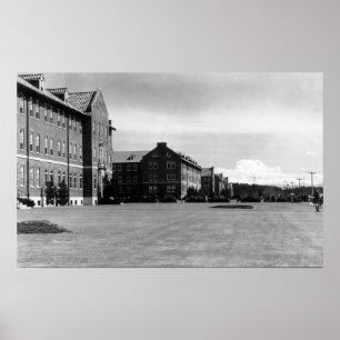 Fort Lewis, WA View Barracks und Berg Rainier Poster