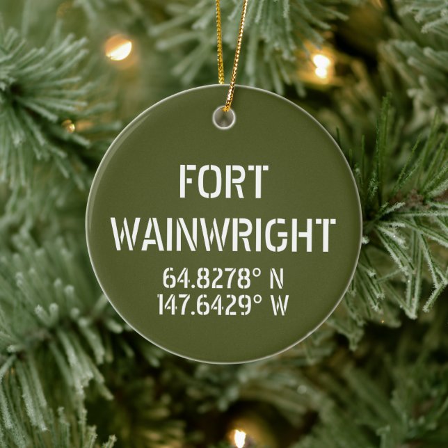 Fort Wainwright Latitude Longitude Personalisiert Keramik Ornament (Baum)