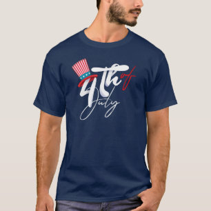 Forth Juli Text und ein patriotisches Hat Design T-Shirt