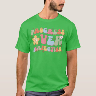 Fortschritt vor Perfektion Backo School Familie T-Shirt