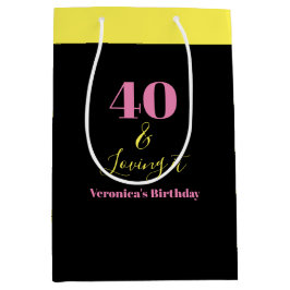 Forty and Loving It 40th Birthday Yellow Black Mittlere Geschenktüte