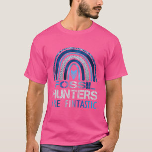 Fossilienjäger mit Regenbogen sind ein faszinieren T-Shirt