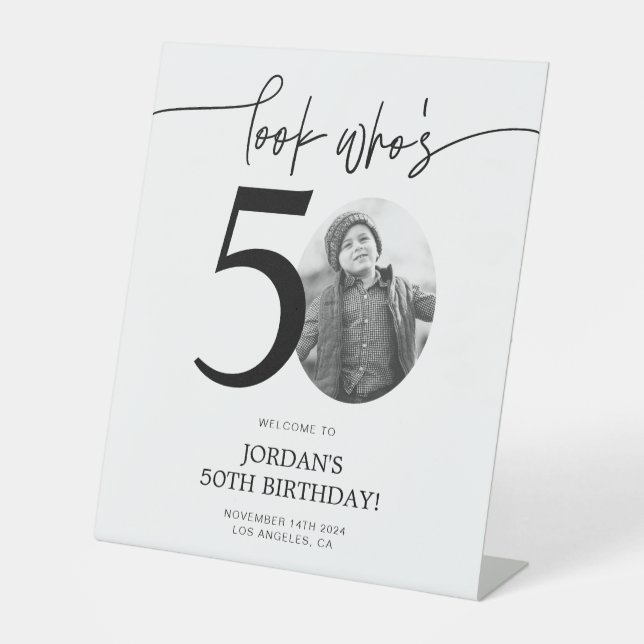 Foto 50. Geburtstag Begrüßungszeichen | Schau mal, Sockelschild (Vorderseite)