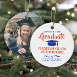 Foto Abschluss Glückwunsch Orange und Blau Keramik Ornament<br><div class="desc">Erinnern Sie sich an den Erfolg des Absolventen mit einem maßgeschneiderten Foto Orange, Blau und Weiß rund Abschluss Weihnachtsschmuck. Bild und Text sind einfach zu anpassen. Beinhaltet den Namen und den Abschluss der Schule, Glückwünsche, danke Mama und Papa, oder eine andere Botschaft Ihrer Wahl. Das Design zeichnet sich durch einen...</div>