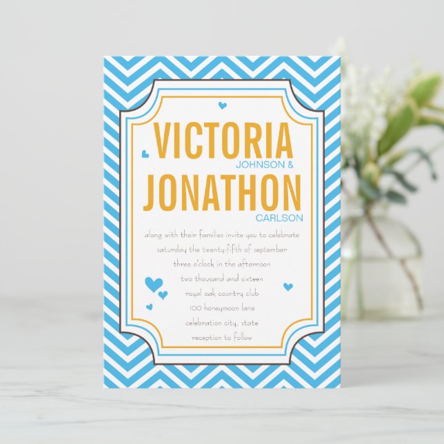 Foto Aqua Yellow Zig Zag Typografy Wedding Einladung (Stehend Vorderseite)
