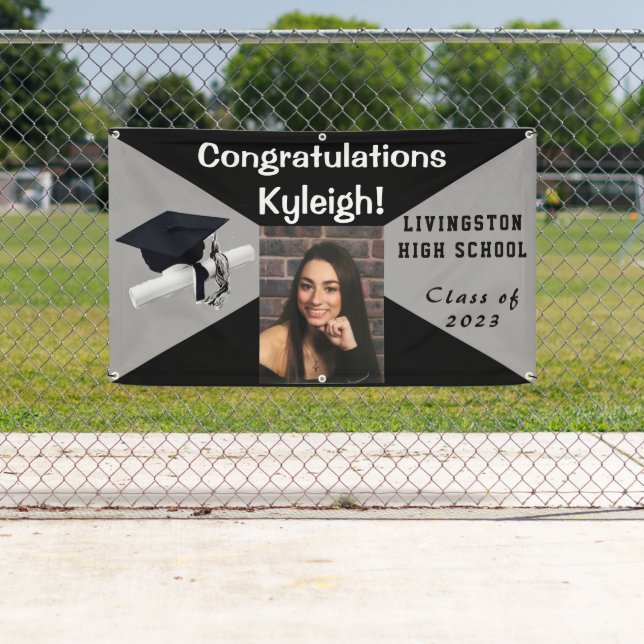 Foto aus schwarzem und grauem Vinyl-Abschluss Banner (Insitu)