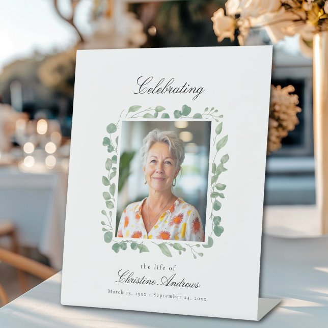 Foto-Beerdigungsdenkmal "Lebensfeier" Sockelschild ("Celebrating Life of" Photo Eucalyptus Design Funeral Memorial White Pedestal Sign)