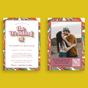 Foto Boho Groovy Retro QR Code Pink Wavy Wedding Einladung