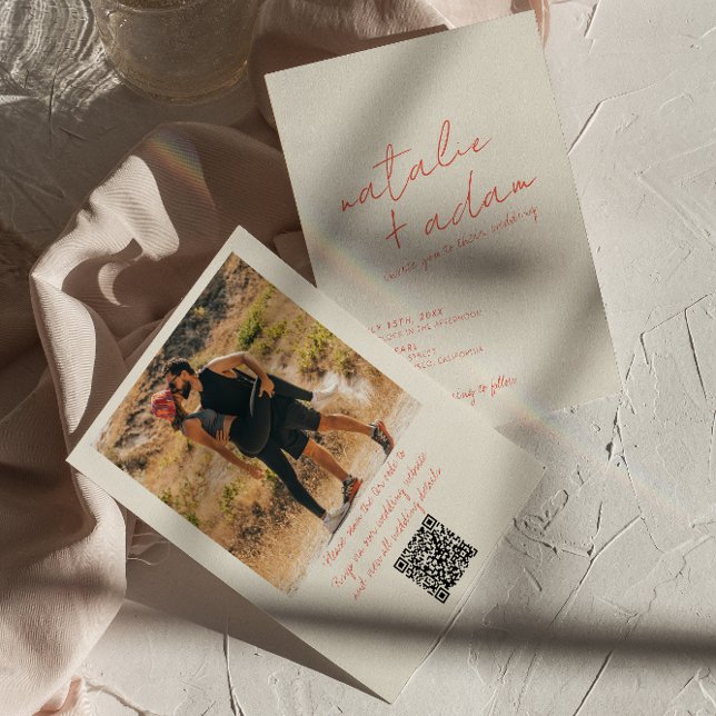 Foto Bright Orange Retro Fun Whimsical Wedding Einladung (Von Creator hochgeladen)