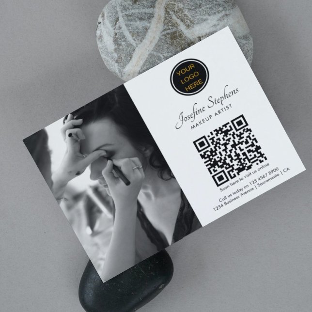 Foto Business Logo QR Code Makeup Artist Flyer (Von Creator hochgeladen)
