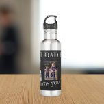 Foto Collage wir Liebe Sie Vater Vatertag Edelstahlflasche<br><div class="desc">Bester Papa je kühne weiße Typografie auf dunkelgrauem Holzkohle-Kalkplatten-Wasserflasche personalisierten Sake Vatertag oder Geburtstagsgeschenk für den Vater mit Ihren 5 Fotos,  Ihrem Text und Ihrer Unterschrift.</div>