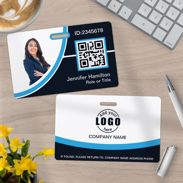 Foto Corporate Employee Name QR Code Blau Ausweis (Von Creator hochgeladen)