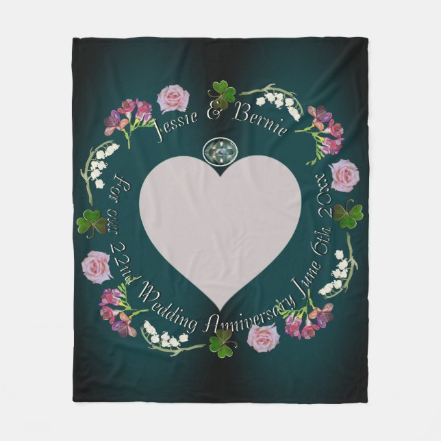 Foto Custom Floral Heart Hochzeit Jahrestag Fleecedecke (Vorderseite)