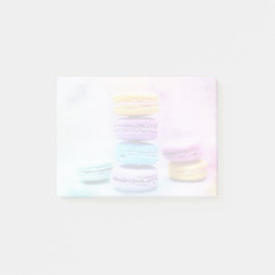 Foto der farbenfrohen, köstlichen Macarons Post-it Klebezettel