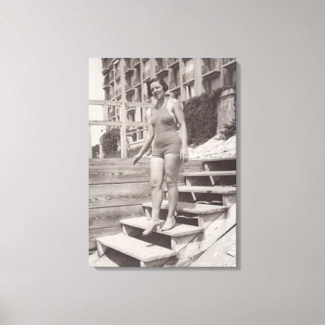 Foto der Frau am Strand in Cannes in den 30er Jahr Leinwanddruck (Vorderseite)