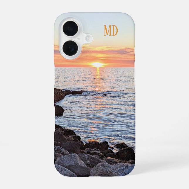Foto der Sunset Monogramm iPhone 16 Hülle (Rückseite)