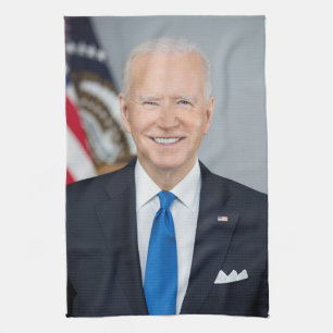 Foto des amerikanischen Präsidenten Joe Biden im W Geschirrtuch