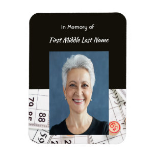 Foto des Gedächtnisses Gebet Bingo Spiel halten Magnet