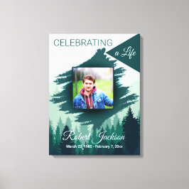 Foto des grünen Pinienwaldes Leinwanddruck