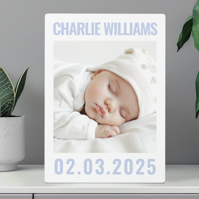 Foto des neuen Babynamendatums Fotoplatte (Modern dusty blue white new baby name date photo plaque)
